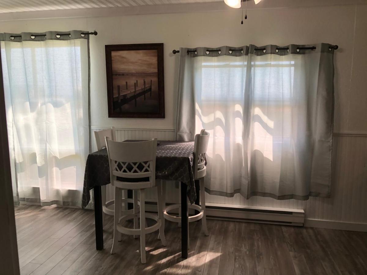 Newly Renovated Confederation Bridge View Cottages Borden-Carleton Exterior photo